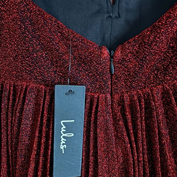 New NWTLulu’s Medium Shine Tonight Red Sparkly Pleated Skater Dress Notch Neck M - Picture 14 of 16
